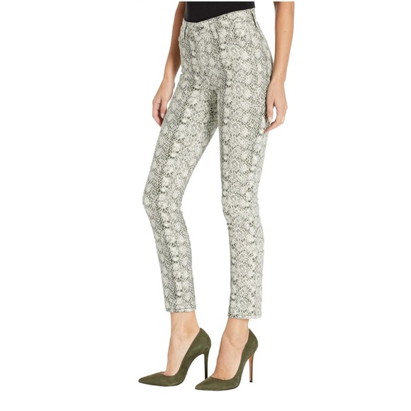 AG Mari in Silk Python Ivory Dust/Dark Algae - Picture 2 of 6